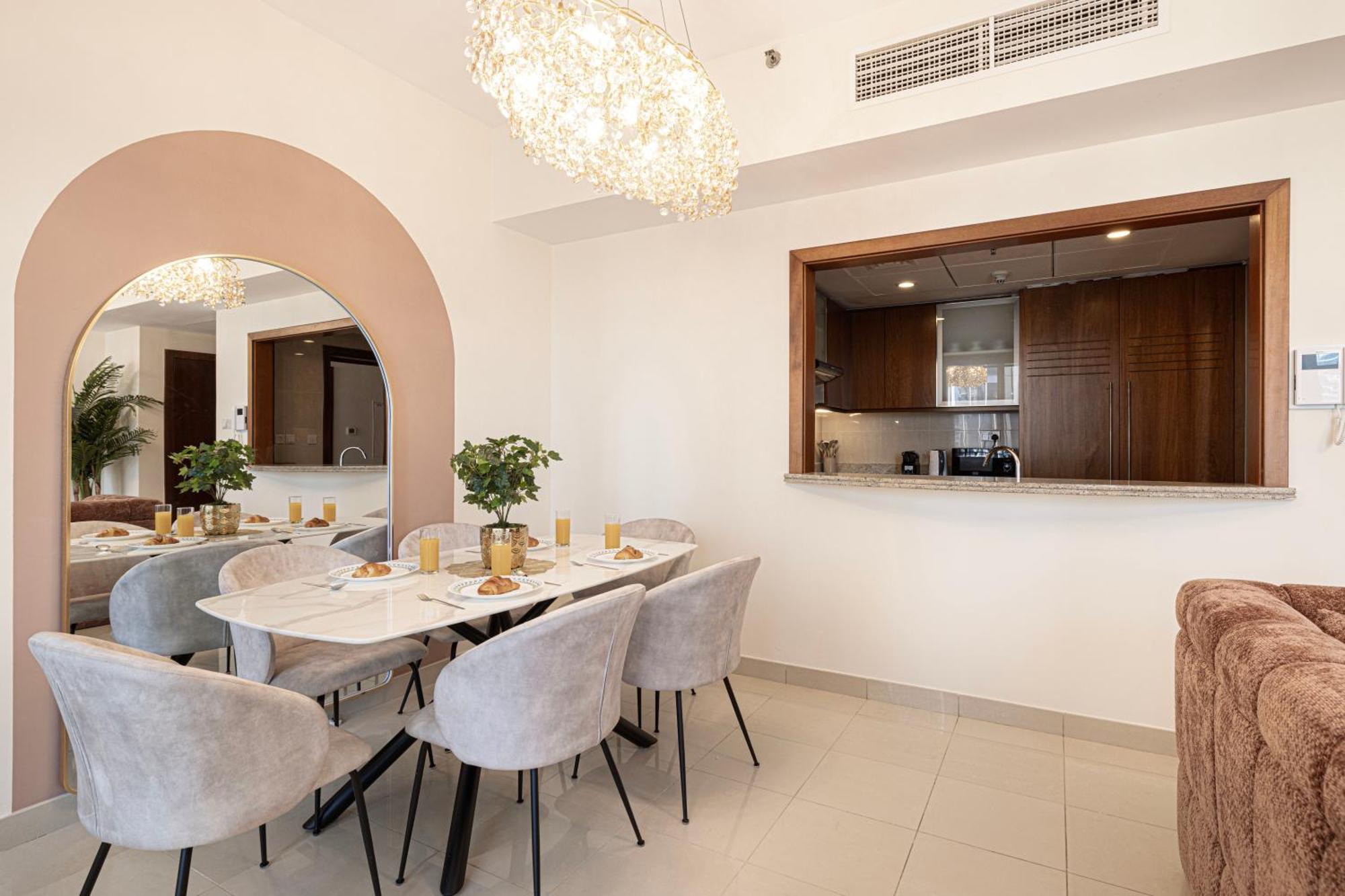 Apartment Splendid 2br Burj Khalifa & Fountain View