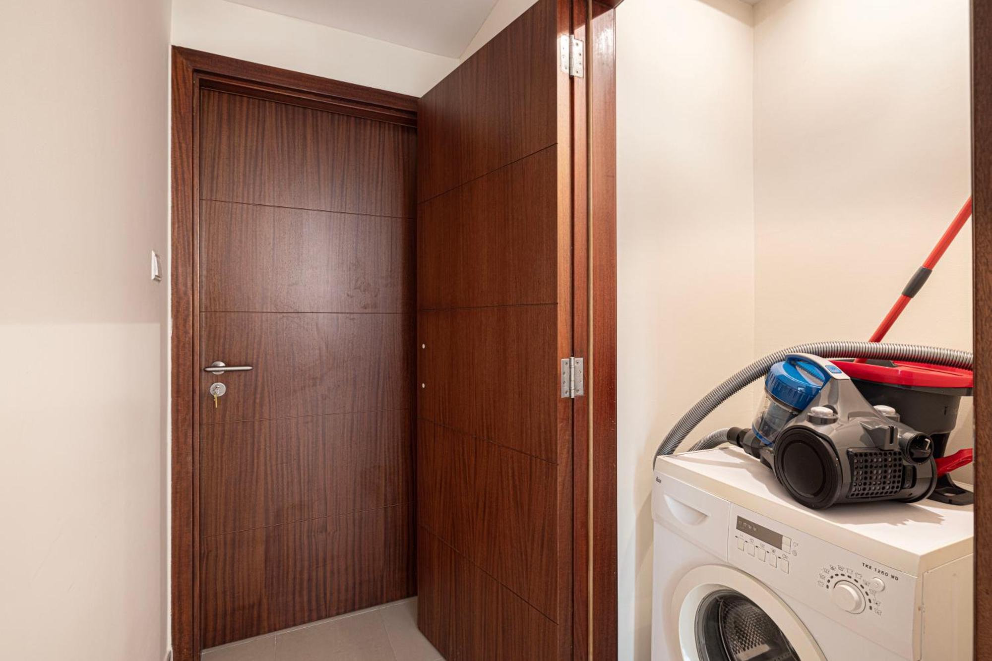 Splendid 2br Burj Khalifa & Fountain View Apartment
